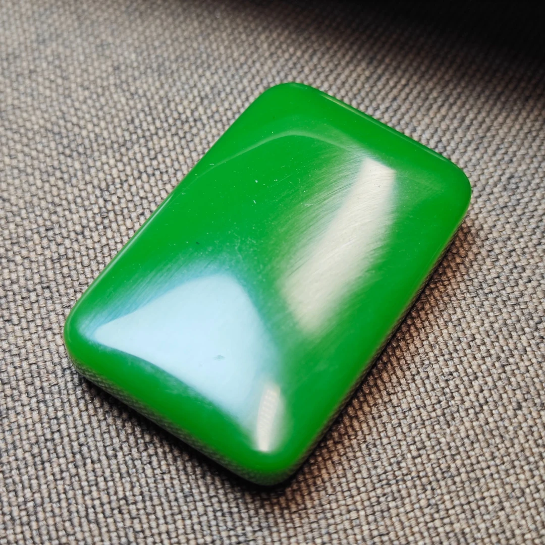 俄罗斯碧玉和田玉平安无事牌面包牌