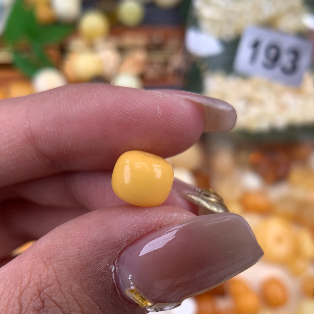 琥珀珠宝奇石未镶嵌9