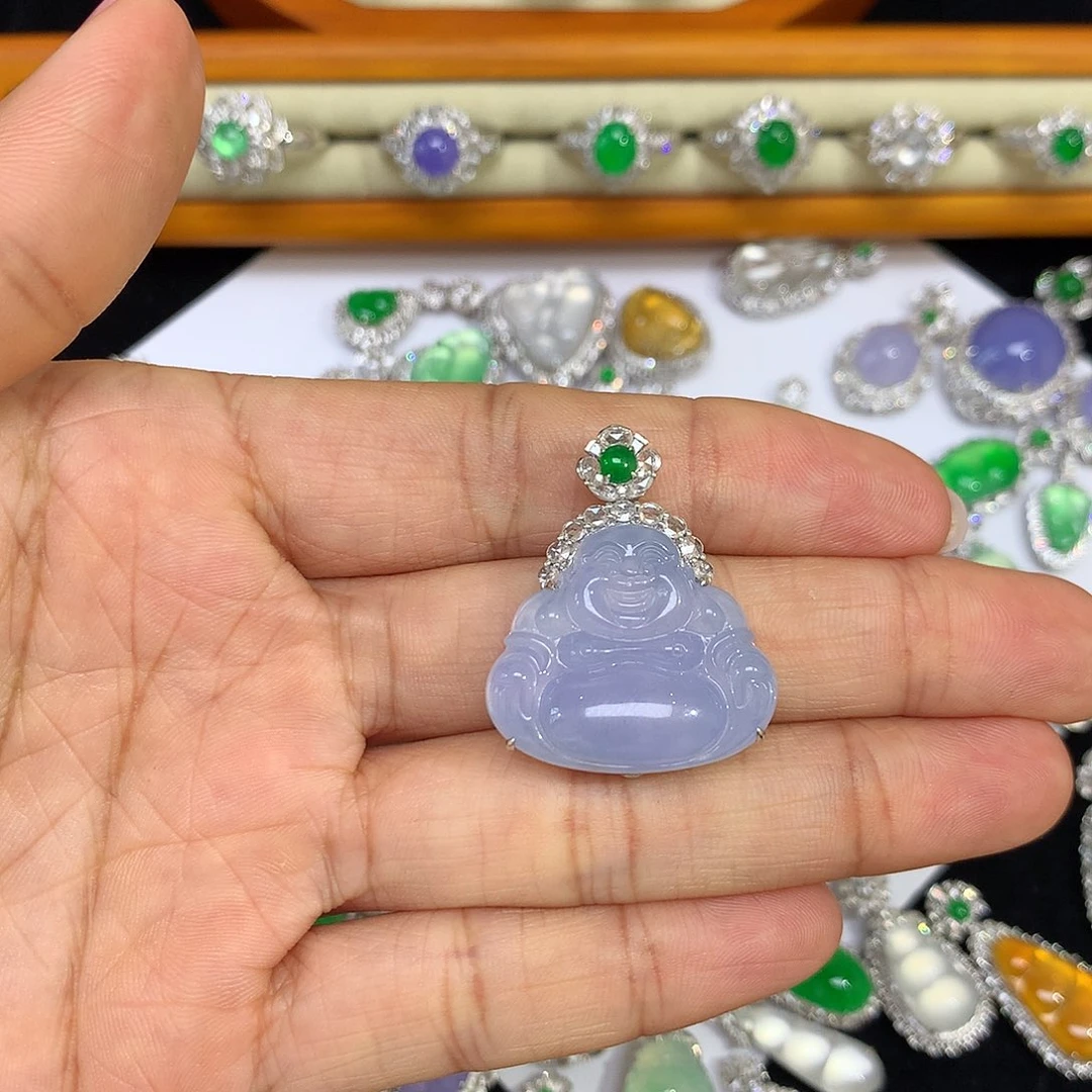 翡翠吊坠(赠链)18K金镶嵌