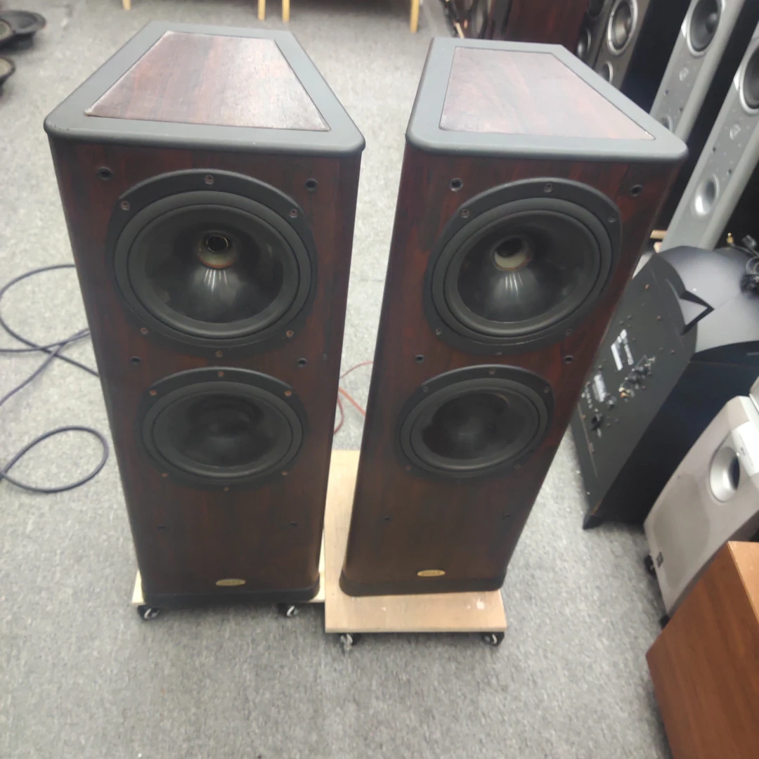 8新  天朗637一对 低音换边  功能正常 不包邮不支持7天