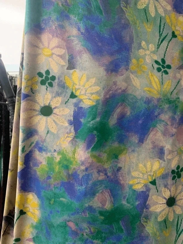 绿色   扎染布料