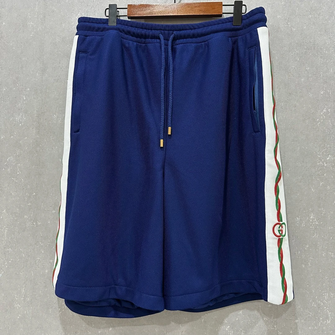 99新 GUCCI/古驰 经典款侧面logo刺绣图案短裤 L码 99新 004132