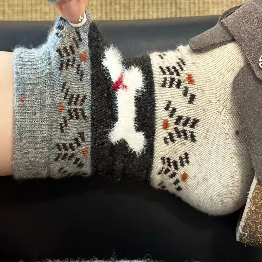 小狗袜子女秋冬厚袜子保暖袜费尔岛风中筒袜搭配勃肯鞋长冬天jjj