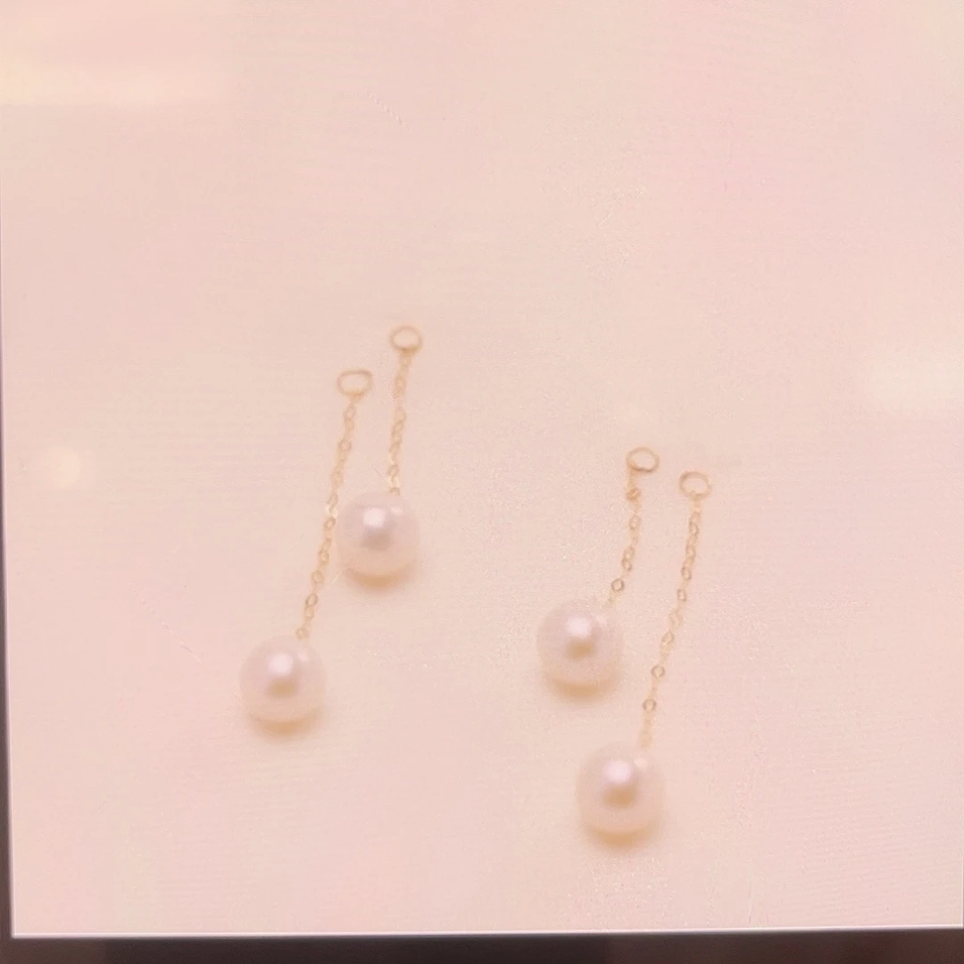 18K金镶嵌淡水珍珠耳饰