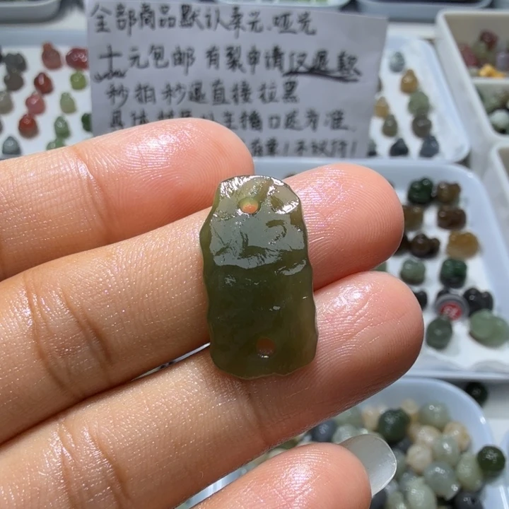 和田玉未镶嵌珠宝奇石