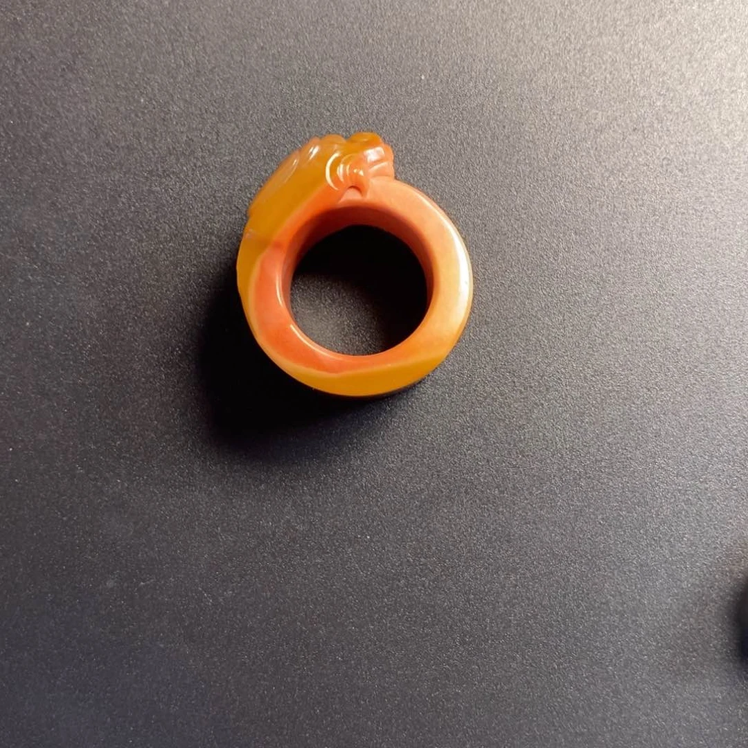 α***福石英质玉（缅黄）未镶嵌颈饰