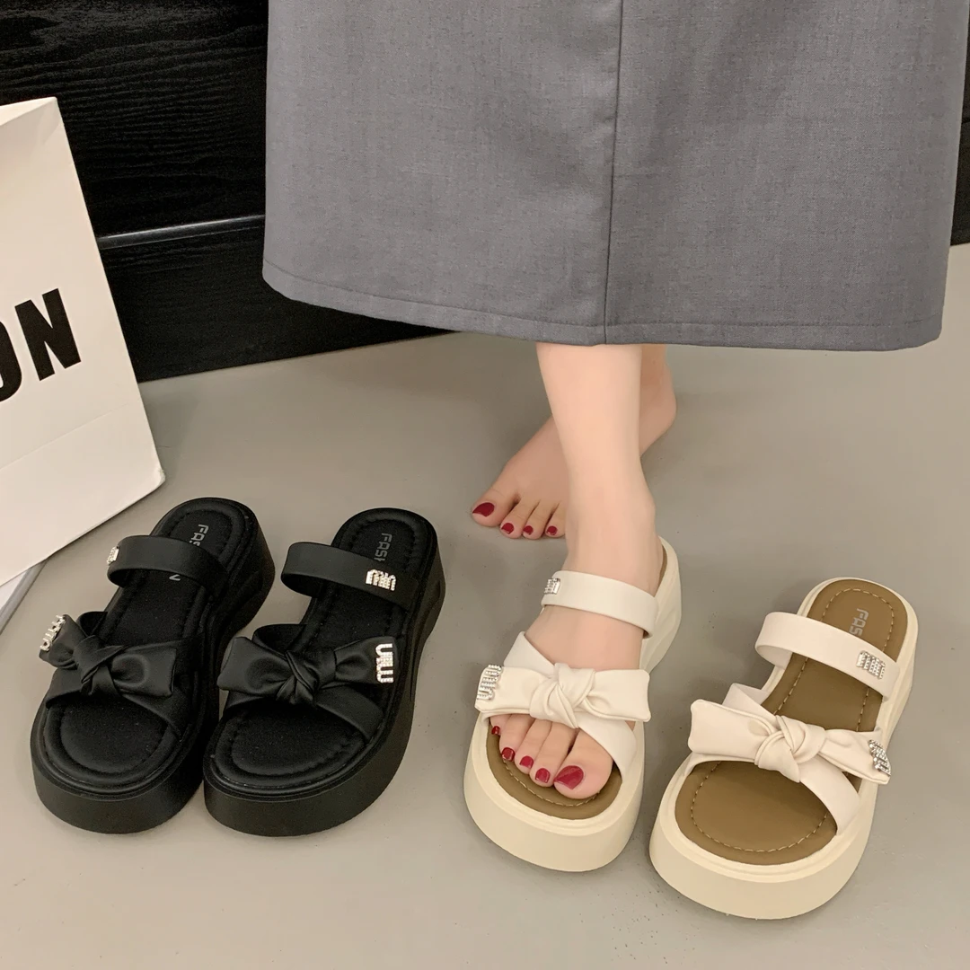 ☆兰诗芙★仙女风厚底凉拖鞋女外穿2025新款时尚蝴蝶结水钻绝美凉鞋