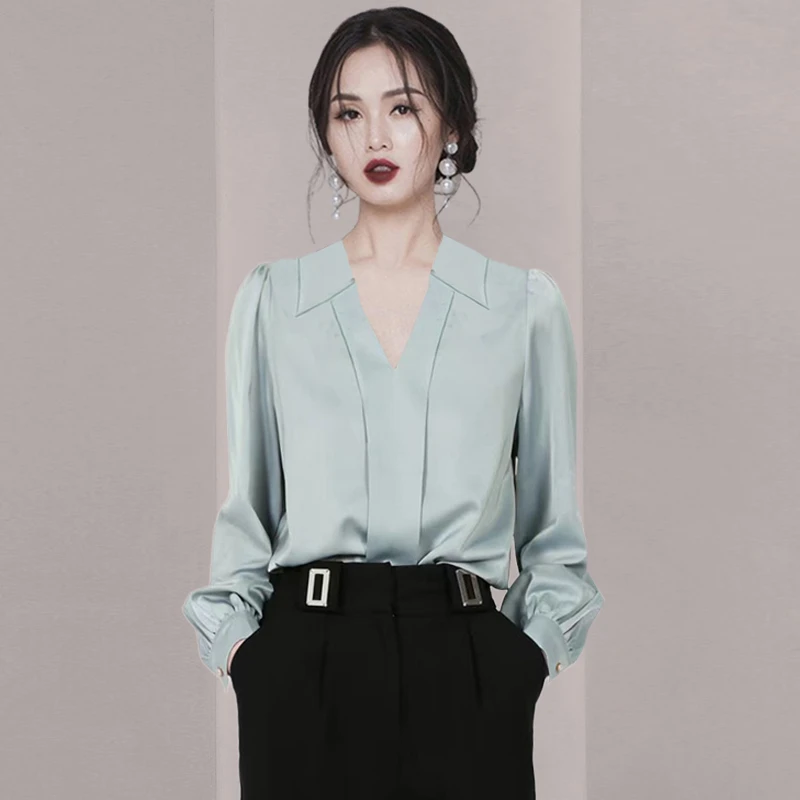 高级感V领衬衫女长袖2025春季新款简约垂感宽松休闲套头上衣