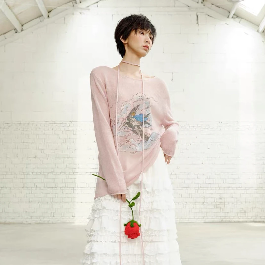 YANAG 2025新款云朵里的燕子长袖-990