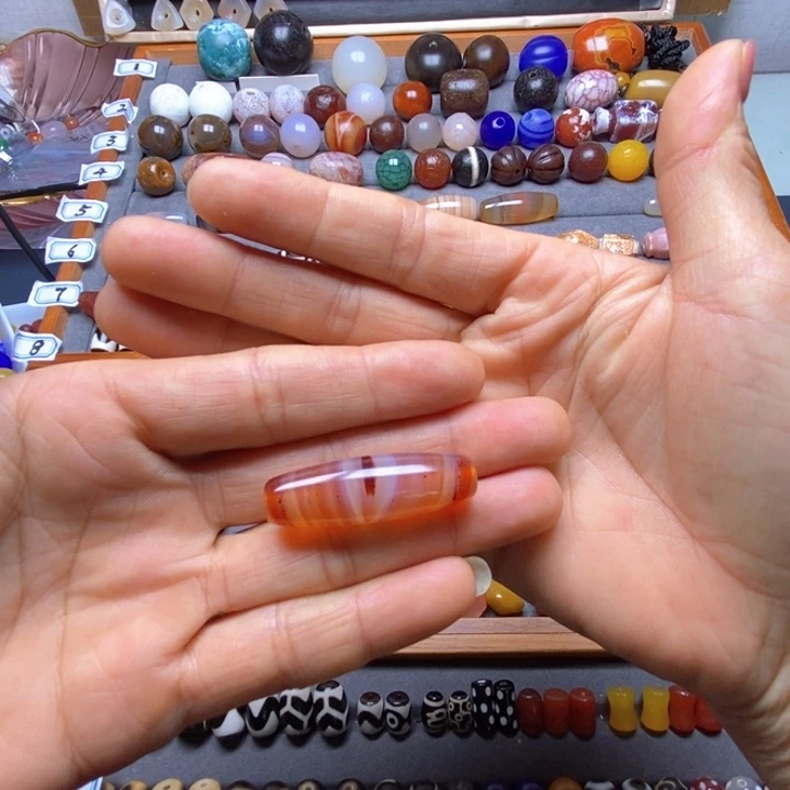 神***扬玛瑙/玉髓颈饰未镶嵌