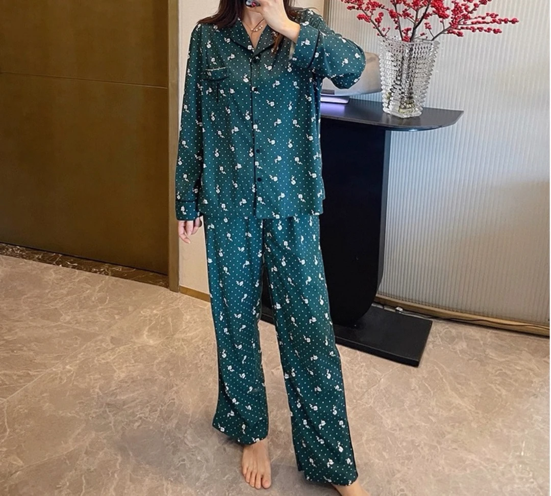 【V家-波点四叶草】新上秋冬高级设计新款保暖宽松家居服睡衣套装