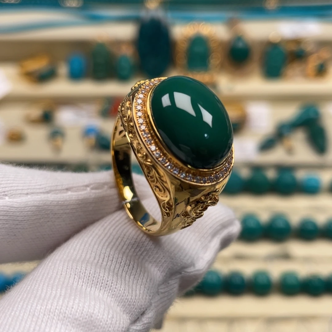 18K金镶嵌绿松石珠宝奇石