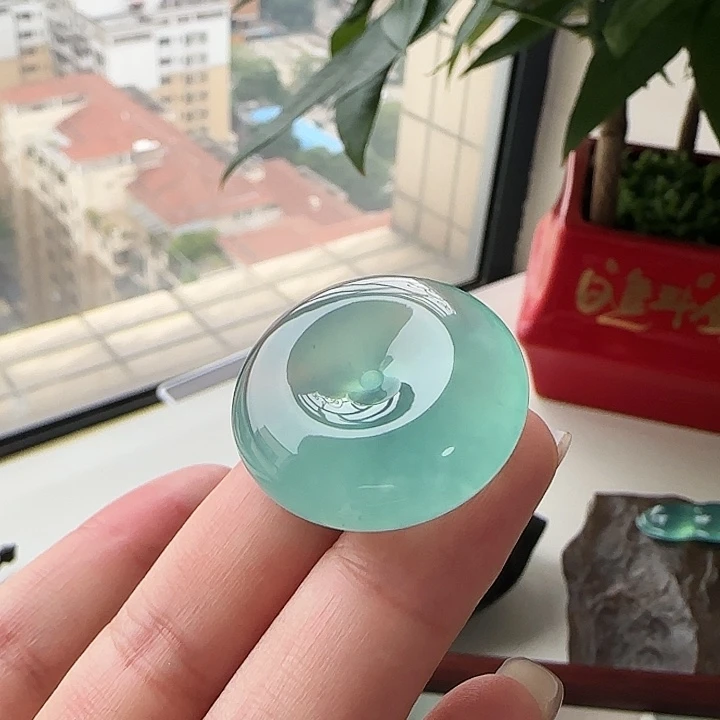 岫玉未镶嵌颈饰岫玉