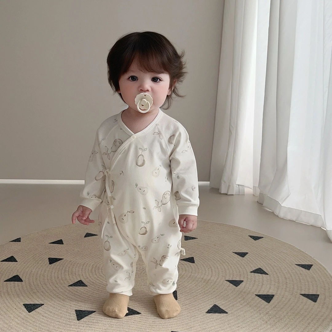 新生儿爬服哈衣长袖四季款婴儿蝴蝶衣纯棉连体衣哈衣爬服