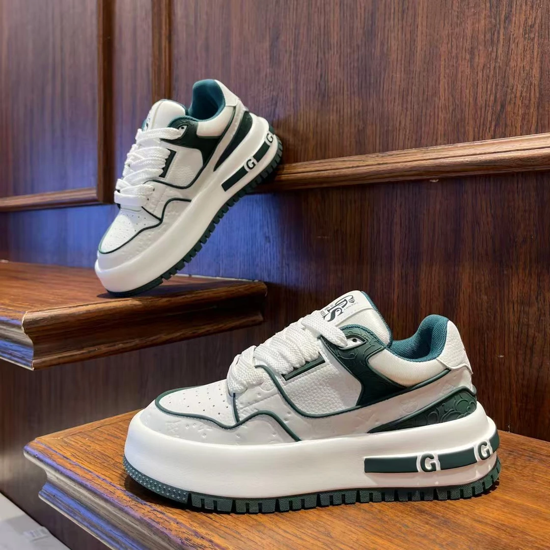 男鞋2025秋季时尚拼色百搭厚底休闲板鞋低帮系带ins韩版男生鞋子