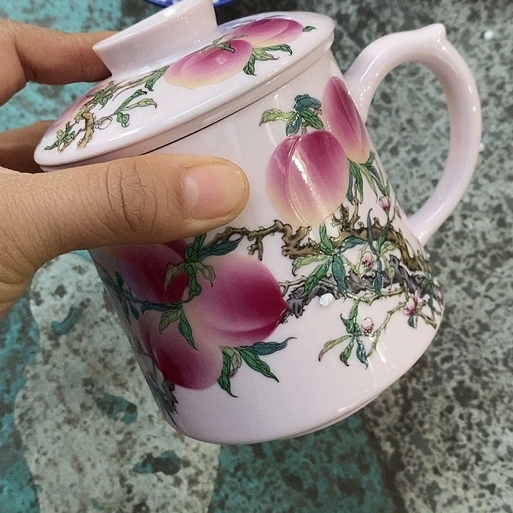 摆件陶瓷红稀土寿桃带过滤网办公杯