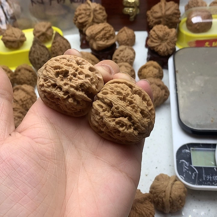 文玩核桃吊坠45g将军榜