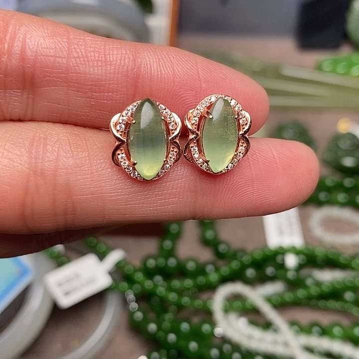 和田玉银S925镶嵌耳饰