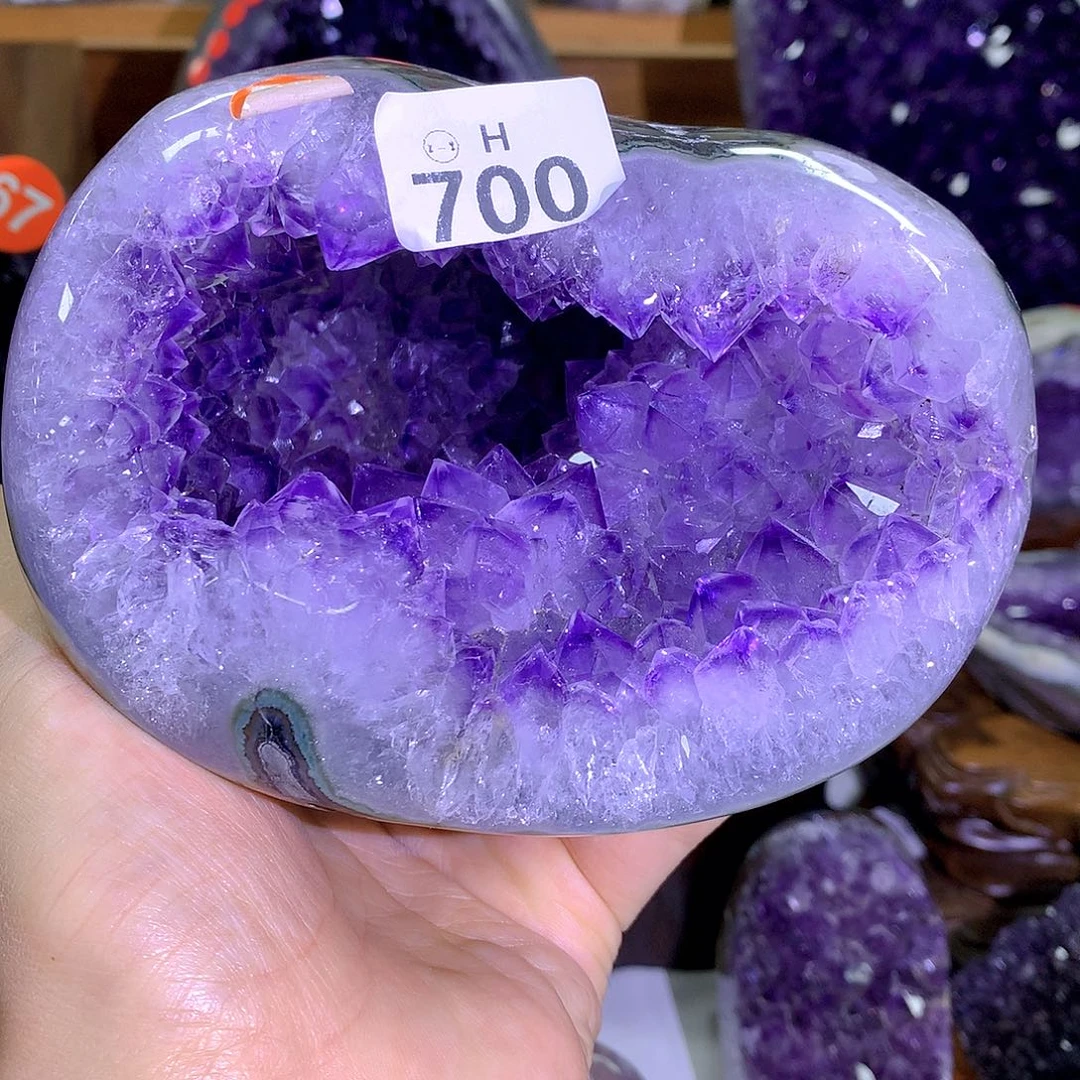 紫晶未镶嵌大型摆件（非配饰）