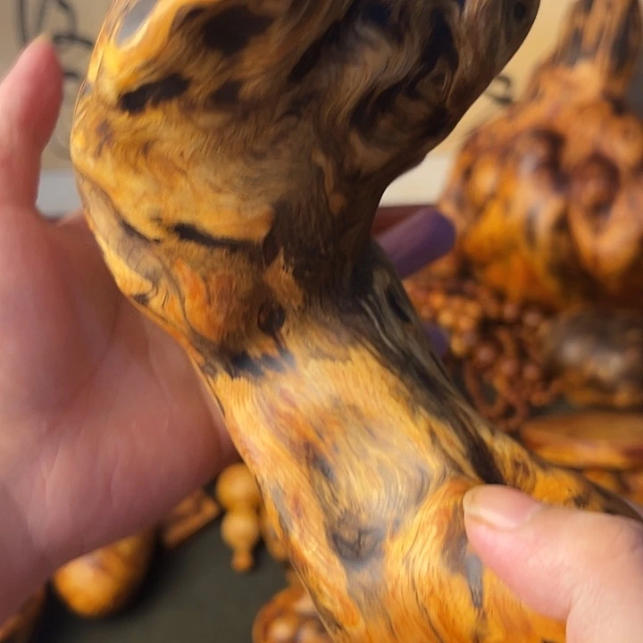 用***5松木长白山琥珀木