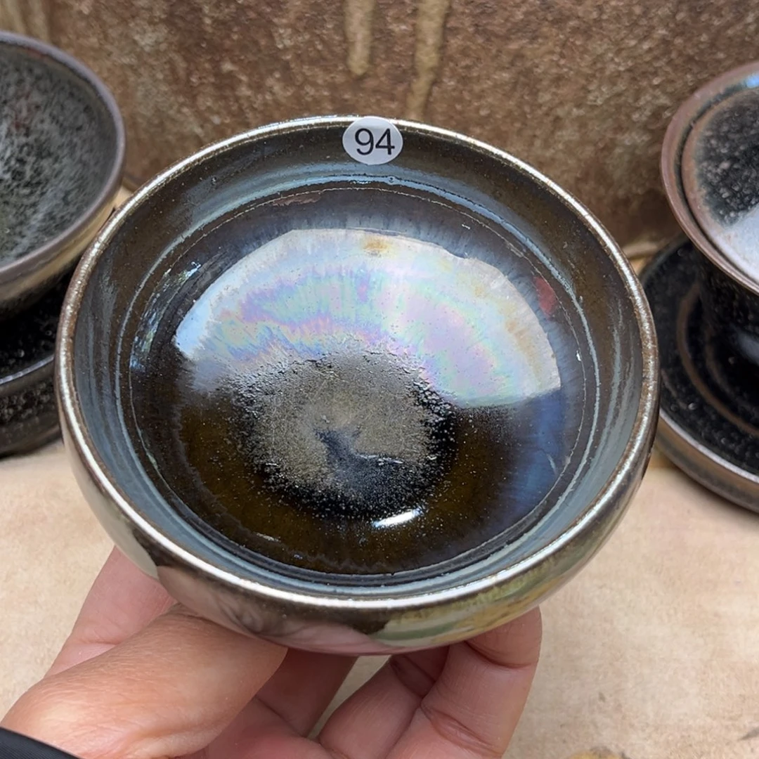 茶盏义兴龙窑坚持真柴烧