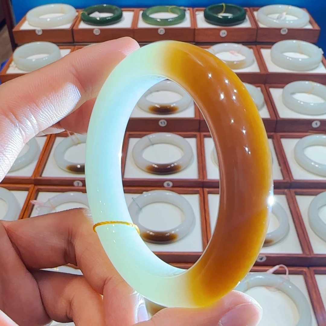 和田玉未镶嵌手镯且末老红糖半山水55 56 57