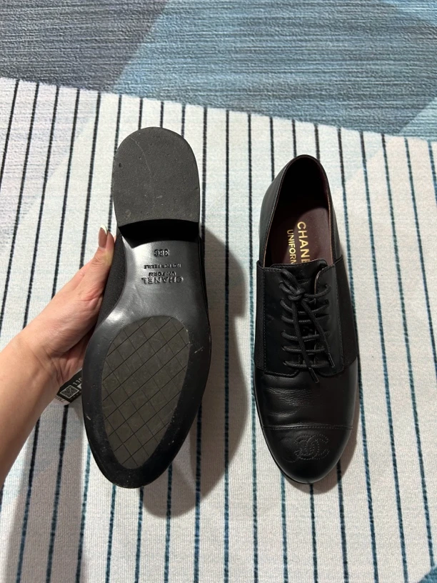 95新 Chanel/香奈儿 黑色工鞋休闲鞋三八C码