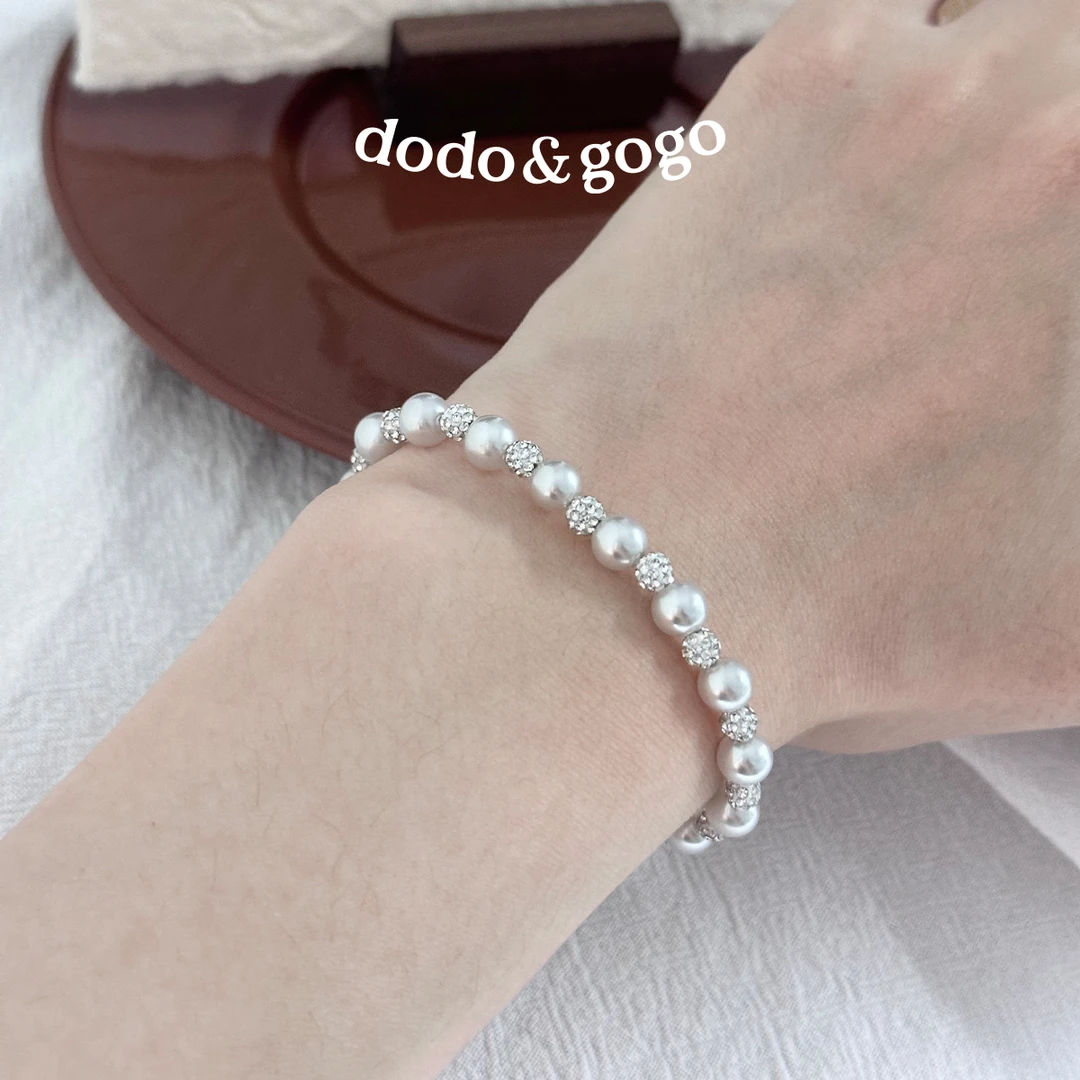 DODOGOGO 合金合成锆石手链 温婉小众拼接手链串珠抽拉式轻奢手串