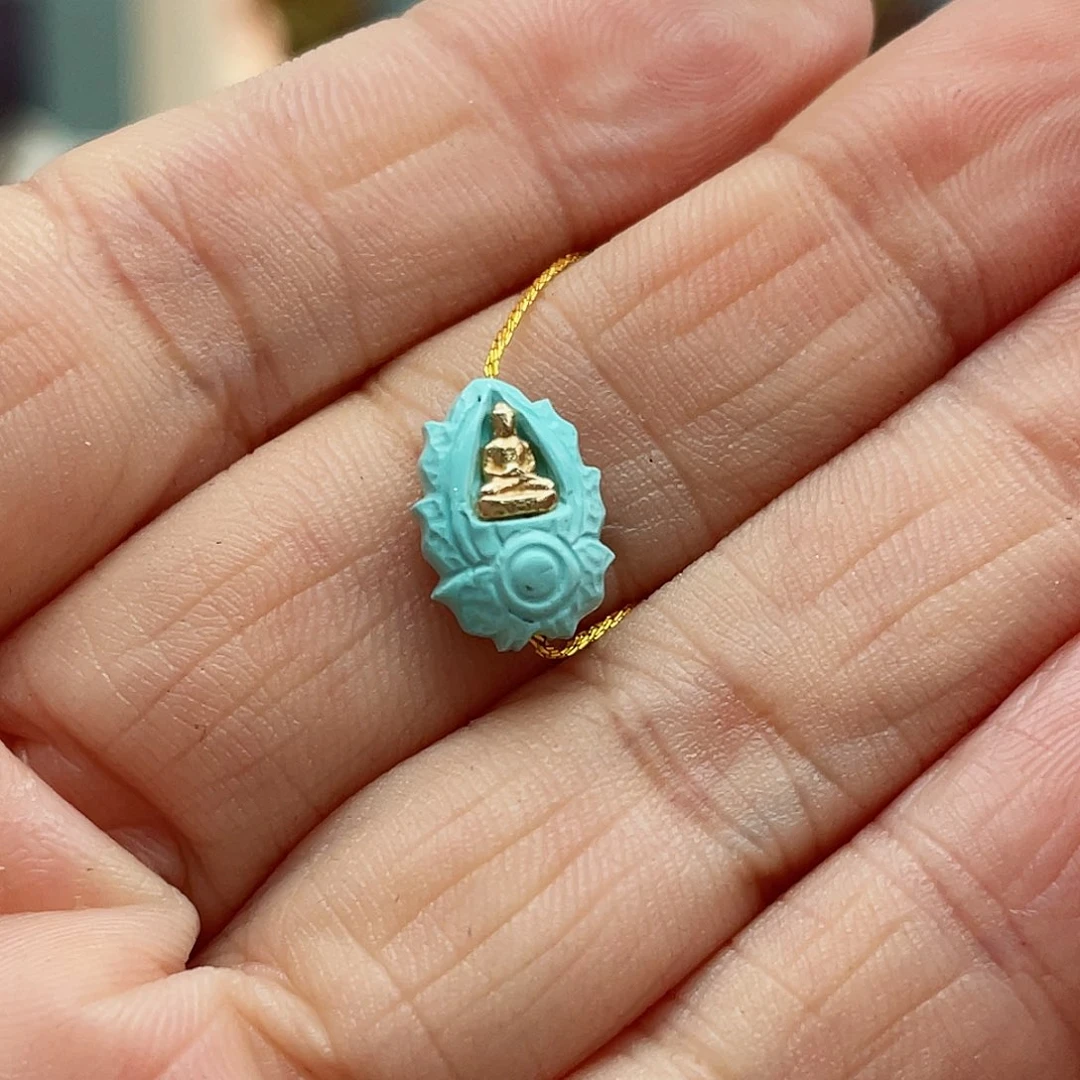 绿松石颈饰未镶嵌