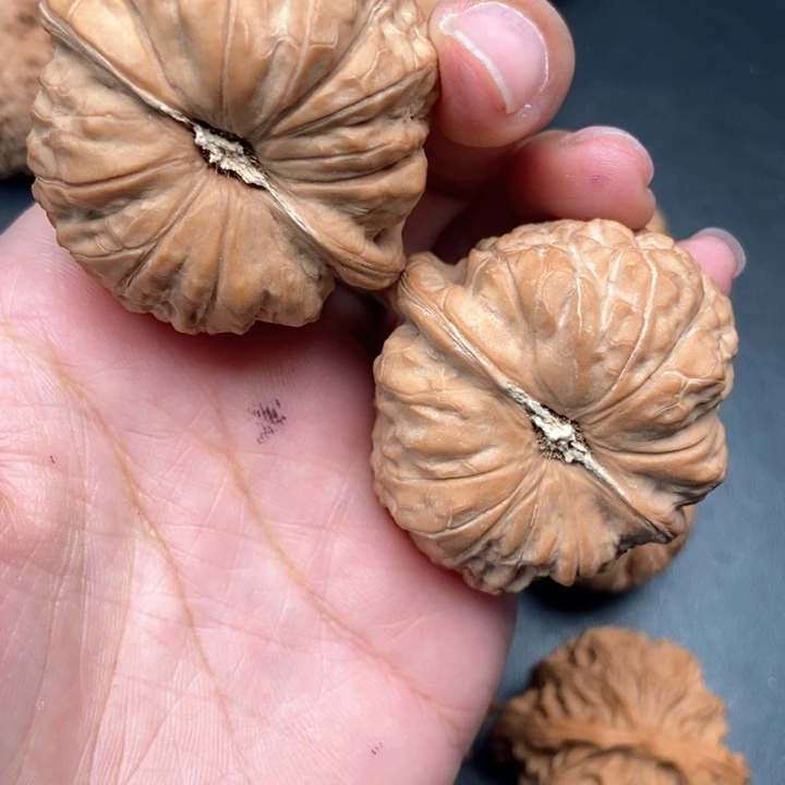 远***方把件文玩核桃43尺