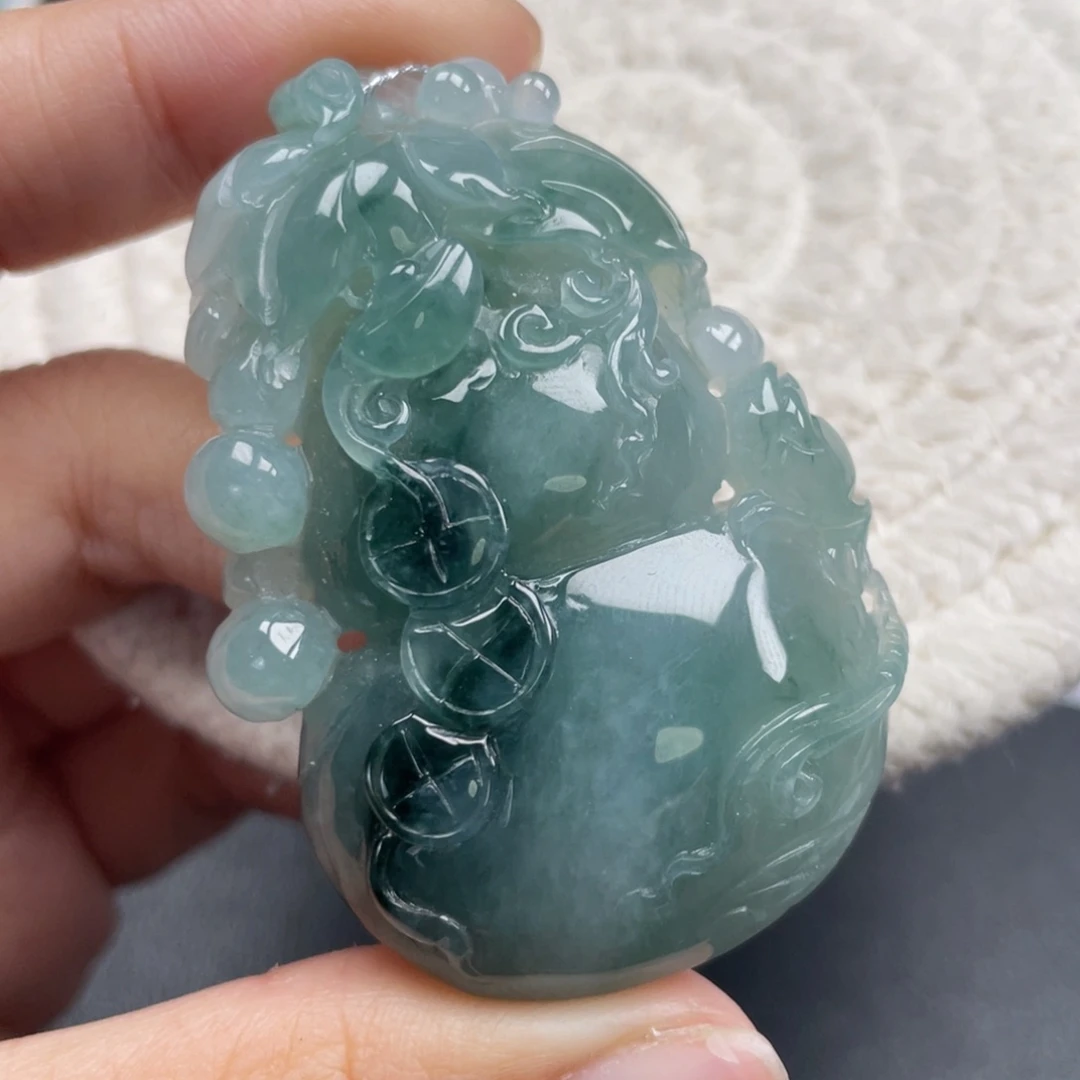 翡翠未镶嵌颈饰天然A货缅甸翡翠