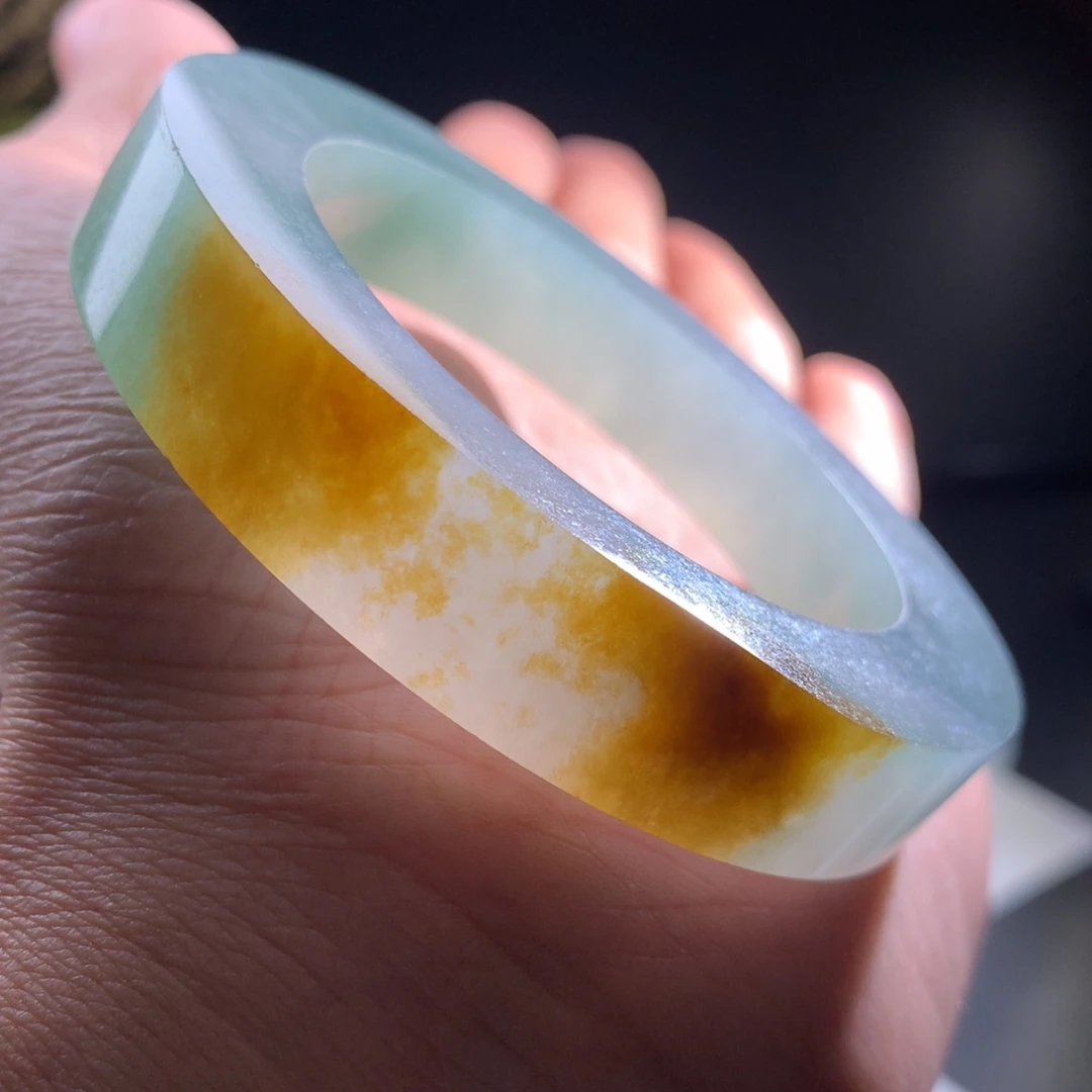 定制翡翠未镶嵌手镯