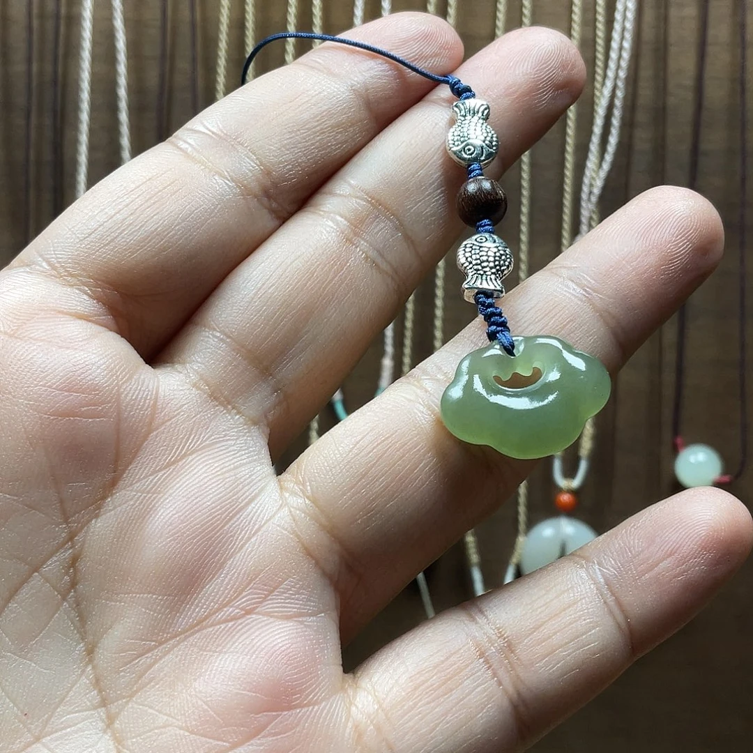 和田玉未镶嵌手绳