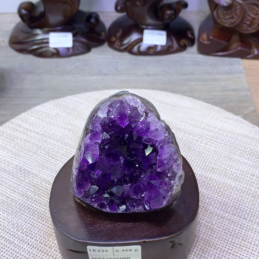 紫晶大型摆件（非配饰）未镶嵌