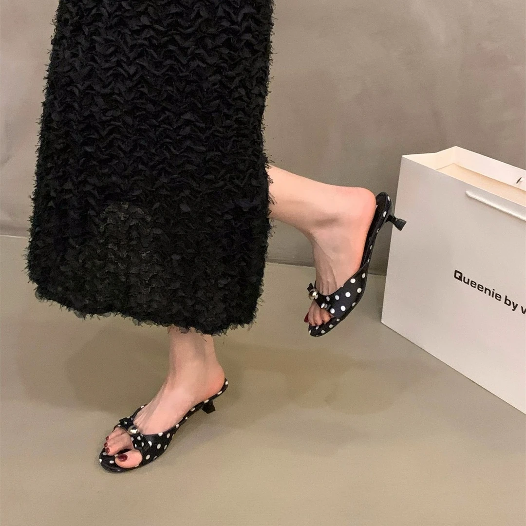 法式小跟高跟鞋蝴蝶结凉拖鞋女鞋子外穿2025新款夏季气质白色凉鞋