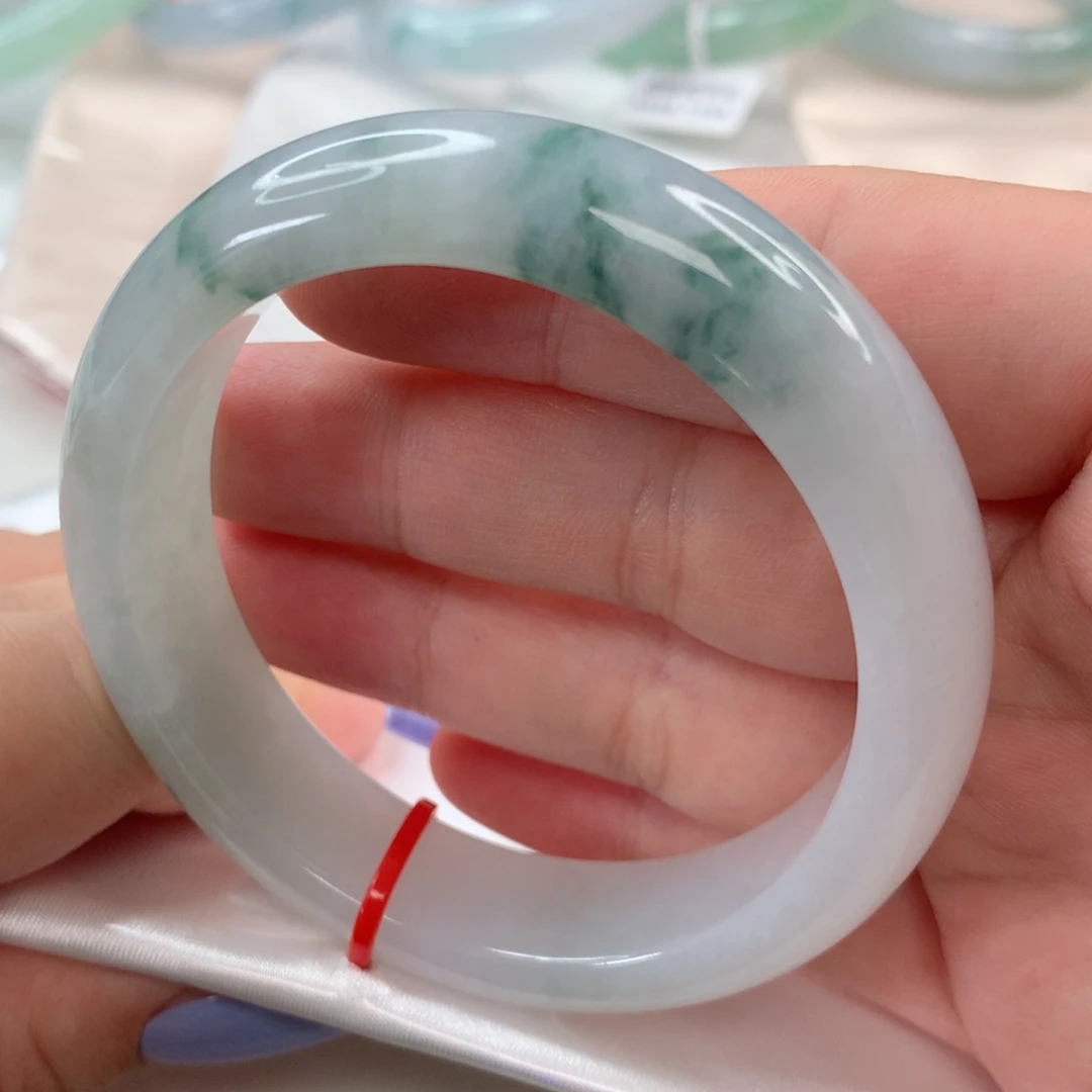 翡翠手镯未镶嵌54.5圈口