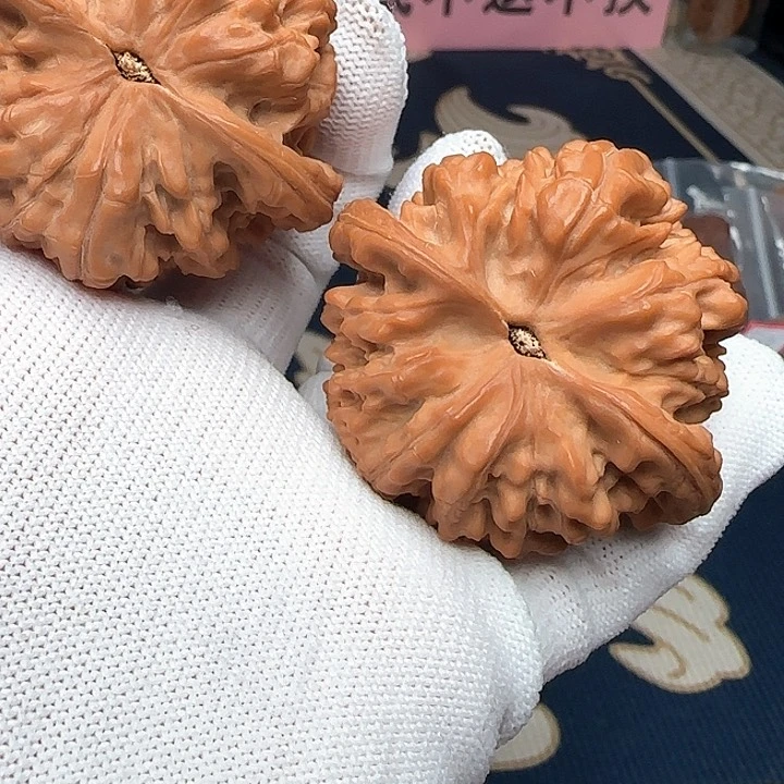 文玩核桃吊坠大***7全品55尺官帽