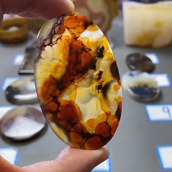 玛瑙/玉髓未镶嵌珠宝半成品86