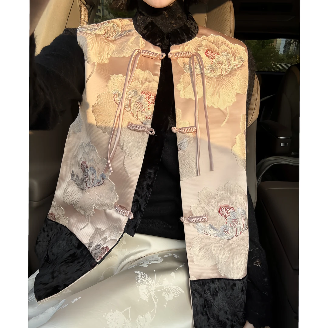 【坠花漫】新中式加棉厚马甲秋冬款女上衣牡丹刺绣撞色丝绒立领马夹