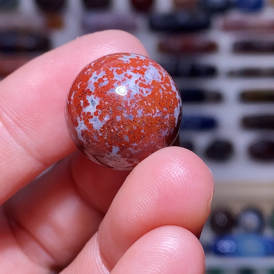 琥珀未镶嵌吊坠……