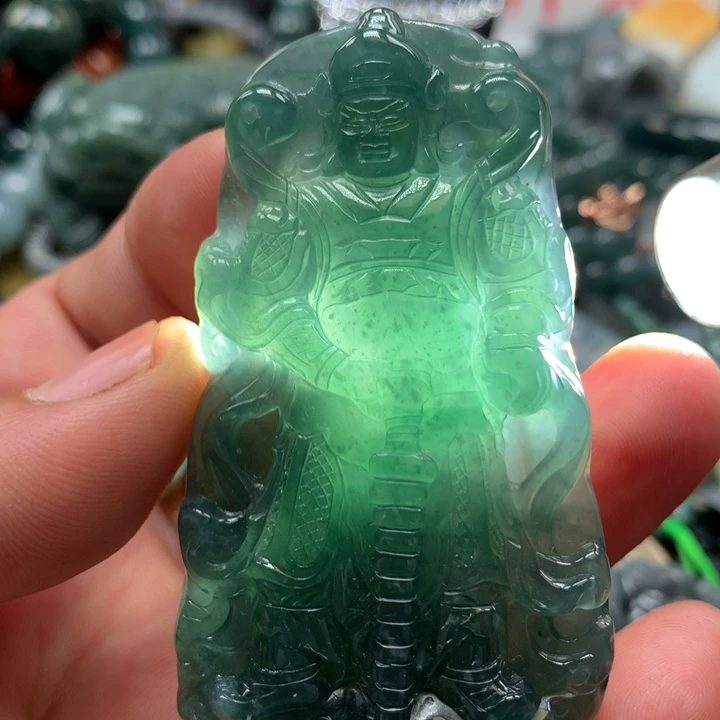 翡翠颈饰未镶嵌保真天然A货翡翠