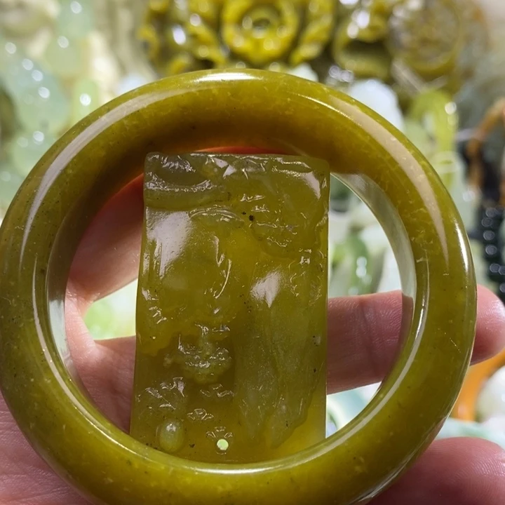岫玉未镶嵌岫玉手镯