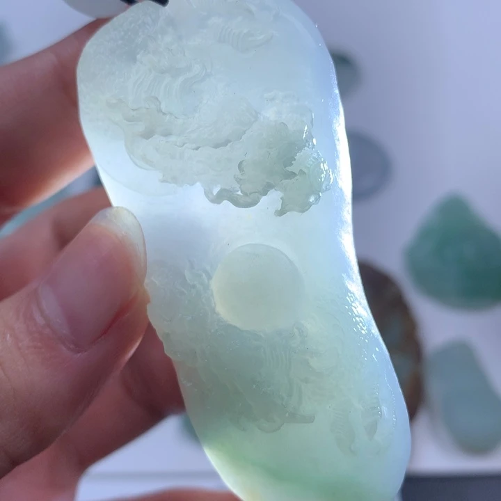 未镶嵌定制翡翠龙牌