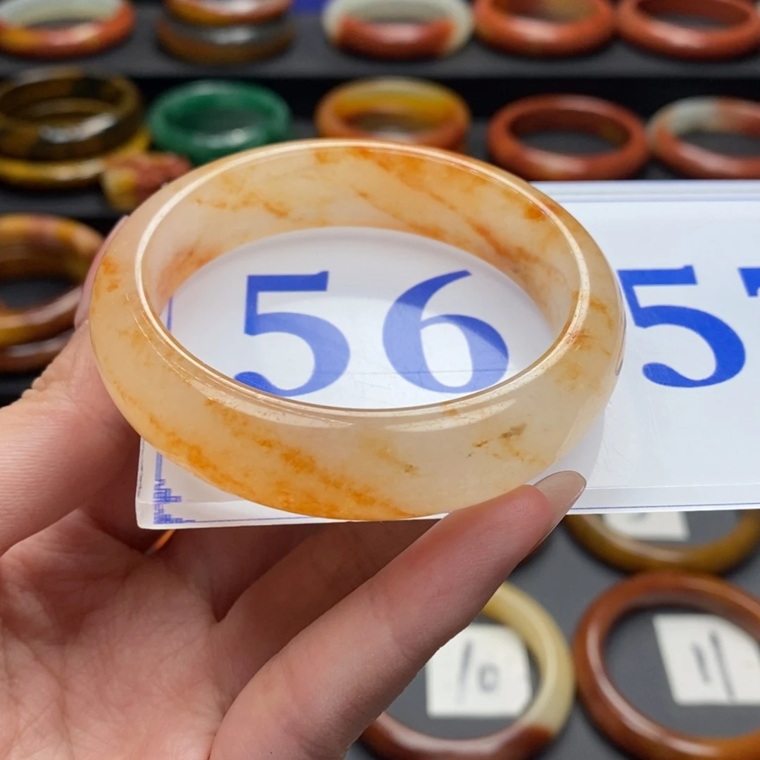 石英质玉（黄龙玉）手镯未镶嵌