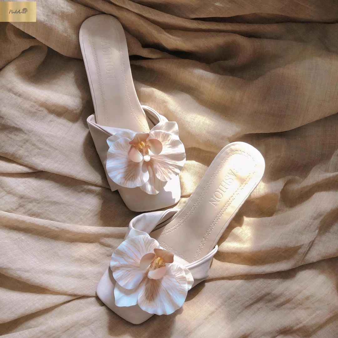 PinkAvril蝴蝶兰小众绝美仙女风细跟凉鞋女2025夏季新款气质温柔