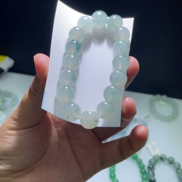 未镶嵌定制翡翠通*员翡翠卡12+