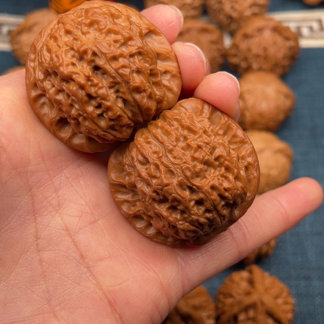 文玩核桃把件39全品毕业血麒麟