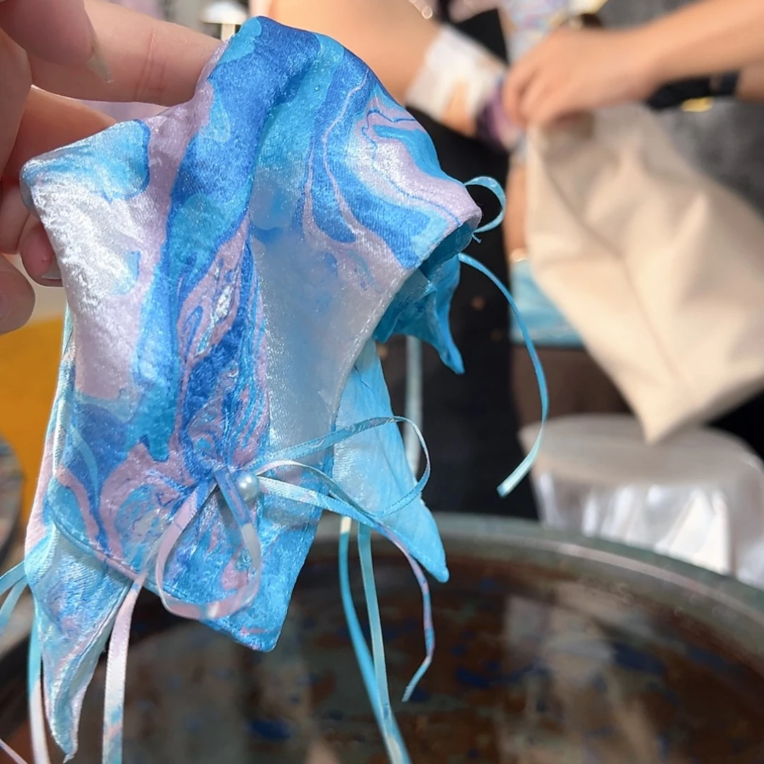 孟**?379新款方巾发圈