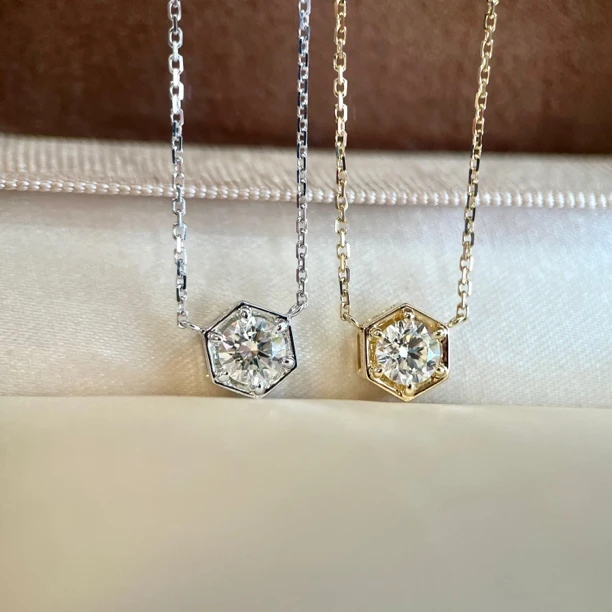 CFJEW 18k金天然钻石50分蜂巢项链气质轻奢时尚百搭简约经典镶钻