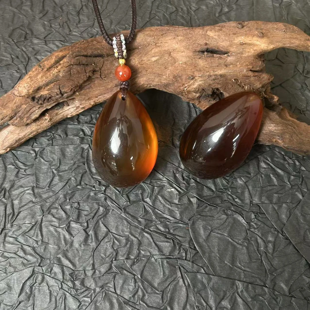 缅甸棕红珀水滴吊坠（多样式发其一）